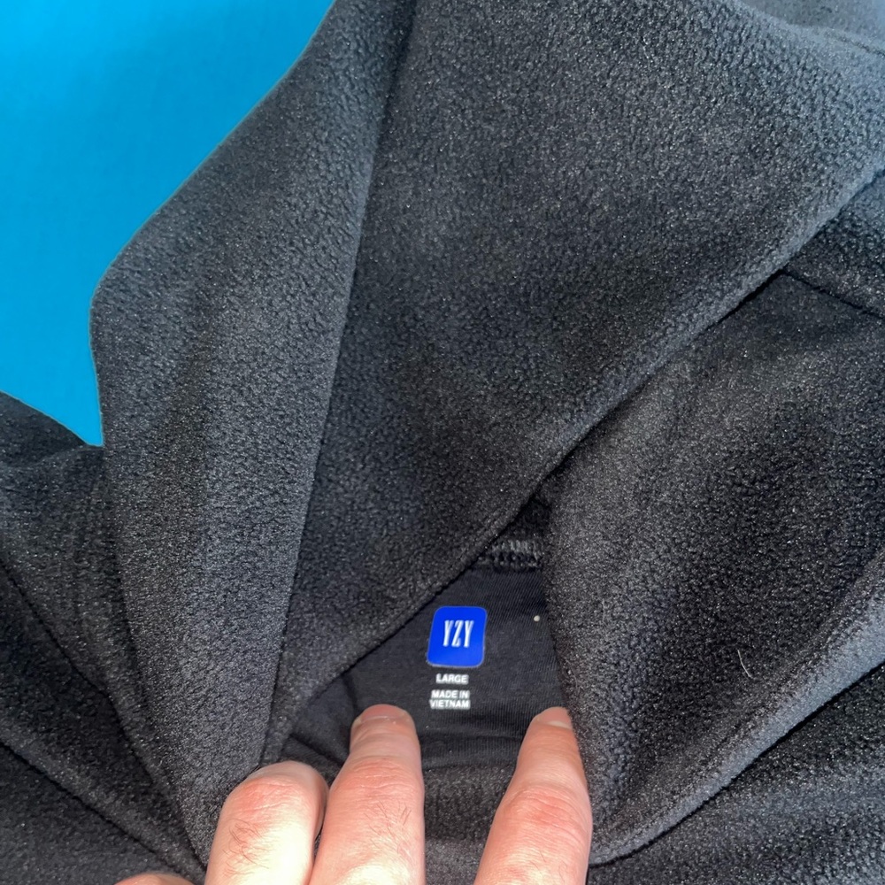 Yeezy Gap Polar Fleece Black - Picture 4 of 7